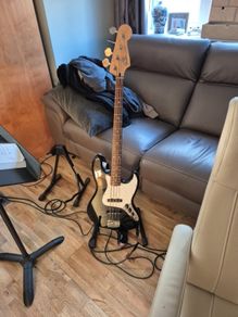 fender jazz bass mij