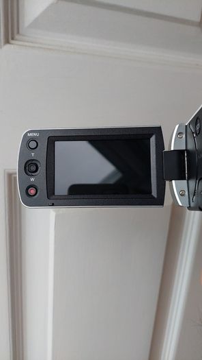 Samsung HMX-F90 HD Video Camera Camcorder