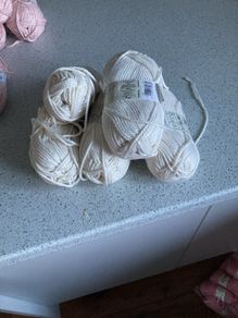 450gms of 100% chunky cotton white