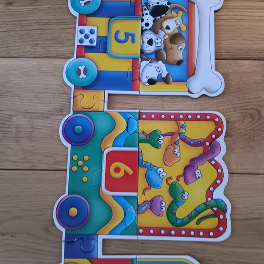 Alphabet and numbers giant  Train puzzles /jigsaw