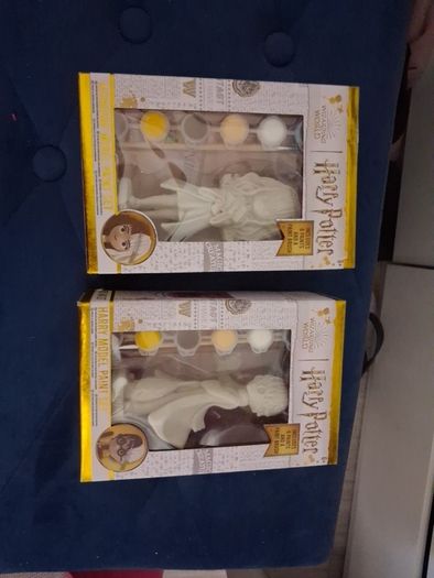 paint your own sets