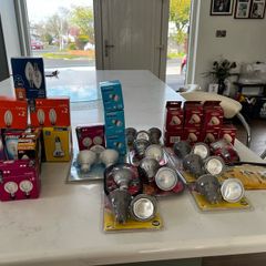 High Quality light Bulbs Bundle let , GU10, Candle &more-all new