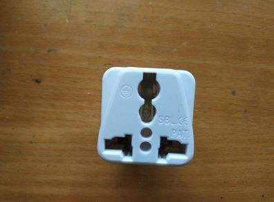 Universal Power Adapter