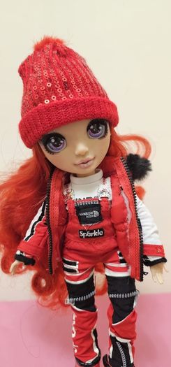 Rainbow High Fashion Doll Winter Break Ruby Anderson With Snowboard