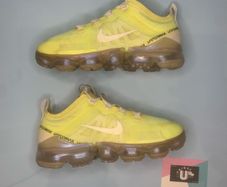 Premium Nike Air Vapormax Yellow Gold