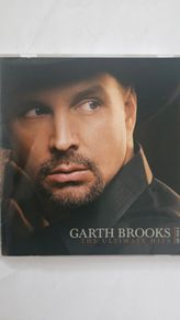 Garth Brooks - The Ultimate Hits. 2 CD + DVD.