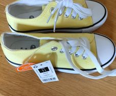 Kids shoes