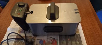 Deep fat fryer