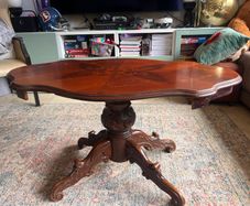 Mahogany Coffee Table with Inlaid Veneer & Carved Pedestal Base
