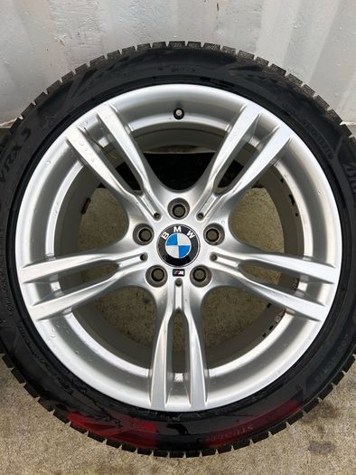 Genuine BMW 400M 18" Alloy Wheels - Winter Tyres