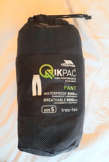 Tresspass Quickpac rain trousers Size S