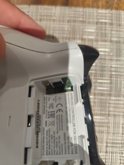 Xbox controllers for parts or repair