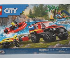 LEGO City 60412 4 x4 Engine With Rescue Boat