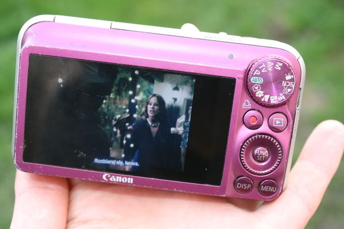 Canon Power Shot SX210 IS 14.1MP Digital Camera