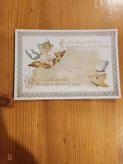 Beautiful Set Of 25 Reproduction  Vicorian Greeting Cards Of The Period 1860-1890 In Presentation Box. In Very Good Condition.