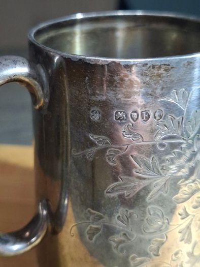 Solid Silver Victorian silver christening mug