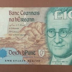 Irish Ten pound punt note