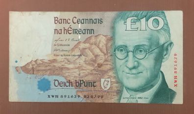 Irish Ten pound punt note