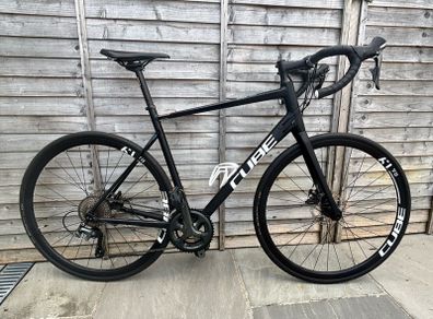 Cube Attain Race Road Bike Black/White 58cm