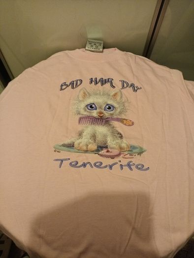 girls T shirt