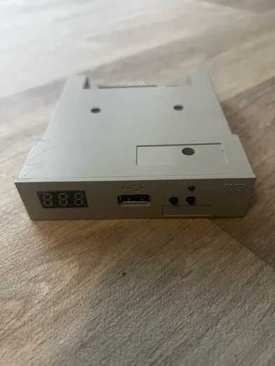 Amiga 500 Plus + Gotek USB + Recap Done + Power supply + Joystick + Original Mouse