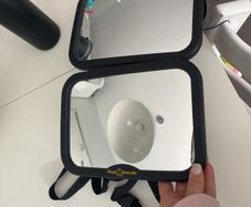 Car mirrors and an insulated bottle bag