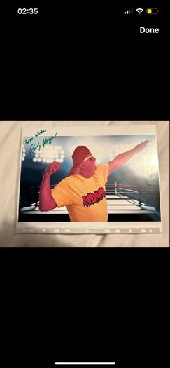 Assortment of autographs
