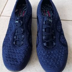 women Skechers.UK6.EUR 39