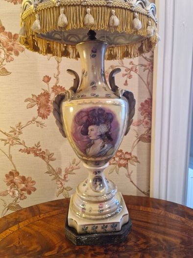 Victorian Era Urn Shaped Lamp