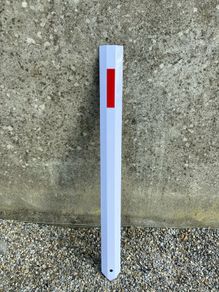 Brand New Double-Sided Reflective Verge Markers / Road Posts (Pack of 10)