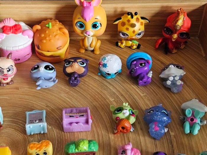 Toys  Hatchimals, Doorables, Shopkins,Cry Baby , Poopsies, Lpsand Nom Noms