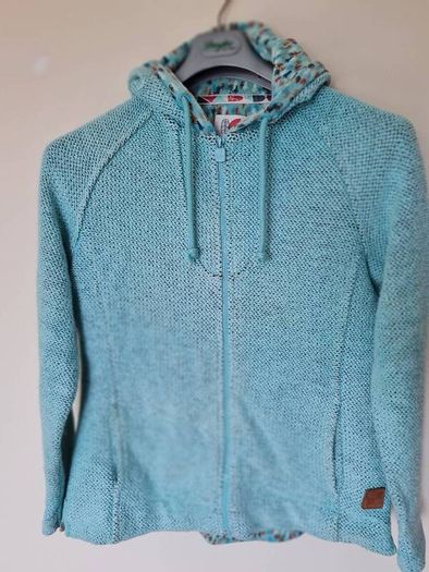 Weird fish chicoa hoodie Size l4 ptp 21" Full zip turquoise in excellent condition