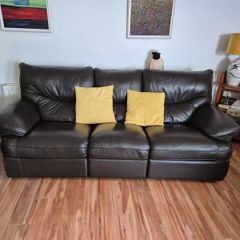 Leather recliner 3 piece suite, sofa