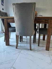 Kitchen Table & 5 chairs