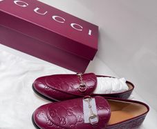 Gucci jordaan loafer size 38