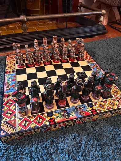 Beautiful Hand-painted Chess Set