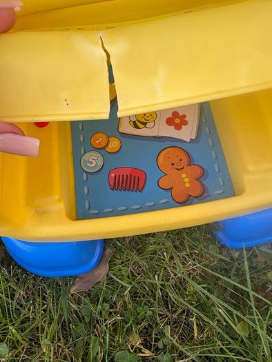 Kids fisher price learning chair