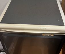 Chest / under counter freezer