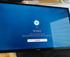 Samsung LED TV WITH REMOTE immaculate condition