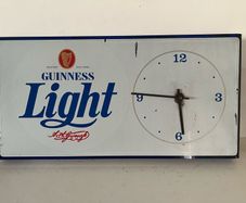 Guinness light clock 1970's, very rare piece, untested
