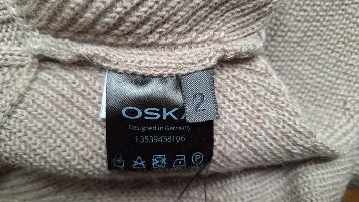 Oska Knitted Vest Size 2