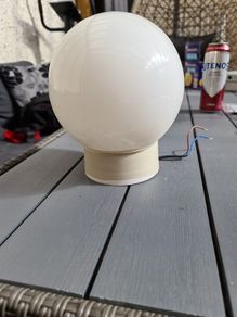 MGOS8  100 Watt Bathroom Globe Light Eterna