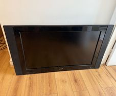 Philips TV 42 big size