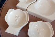Pet dishes
