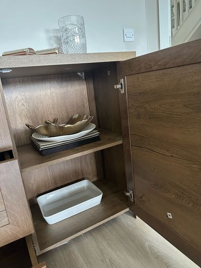Sideboard