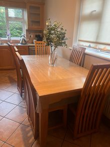 Kitchen Table & 6 Chairs