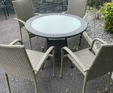 Beautiful Sturdy Rattan Garden Patio Table & 4 x Chairs Set - Can Deliver
