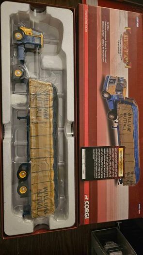 Corgi CC12514 Atkinson Borderer Trailer & Canvas Load