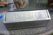As new zinc baguette box, D18