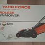 Brand new electric cordless Lawnmover Yard Force LMG37A 40V Image 5